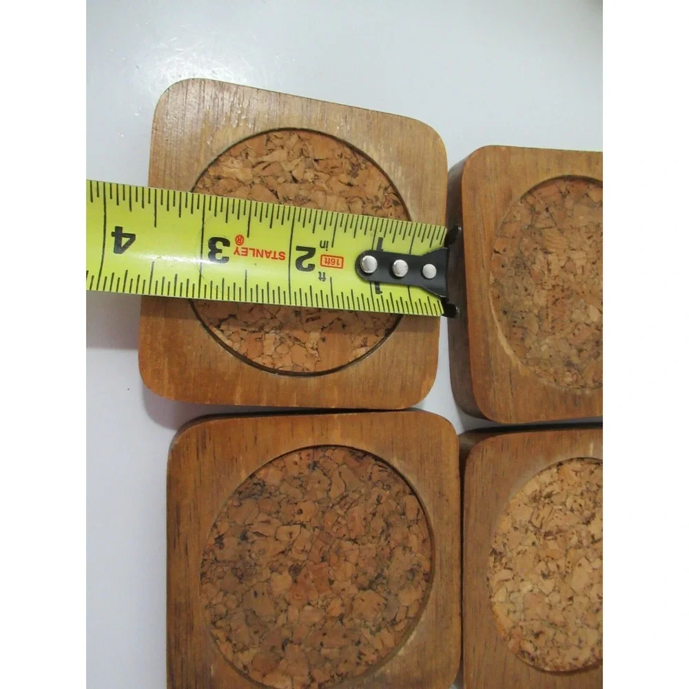 Vintage wood cork coaster set w/ stand in box Clorwood dist. Taiwan
